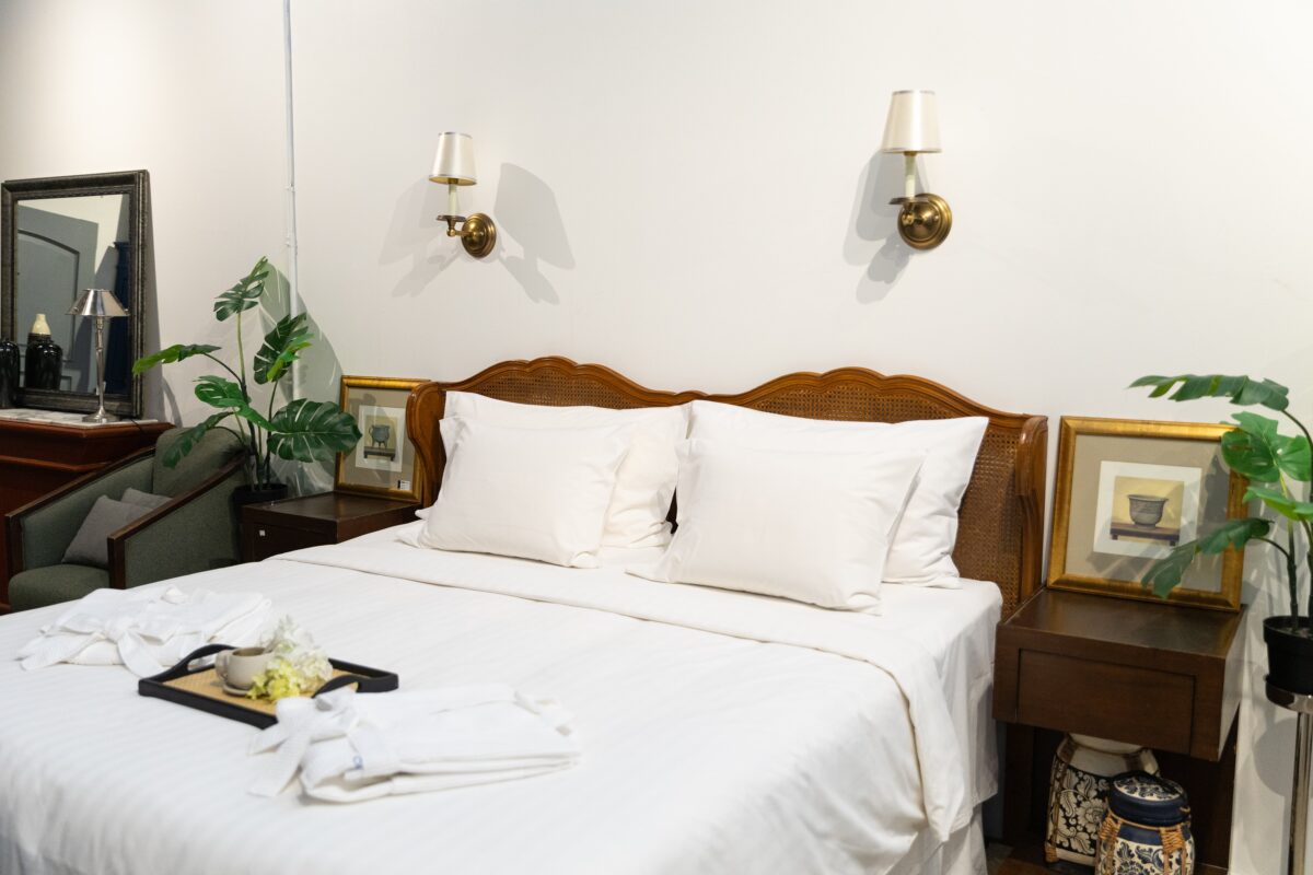 เตียงมือสอง reconcept